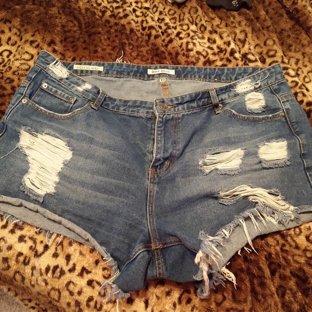 Jean shortd
